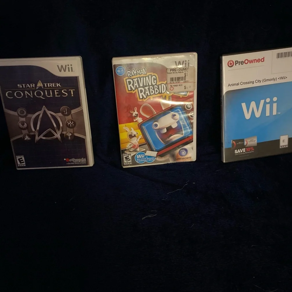 Sony Wii Game Case with Colorful Rayman Cover - White